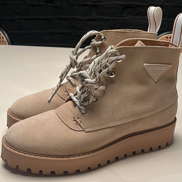 LÄST Beige Suede Lug Sole Lace-Up Boots | EU 40 (US 9-9.5) - Picture 1 of 5